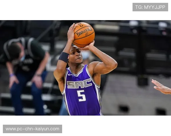 福克斯关键跳投稳稳命中，国王稳住节奏