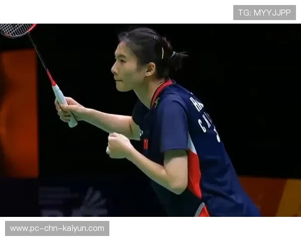 羽毛球女单被风吹得站不稳？让风儿成为你的助力而非阻力